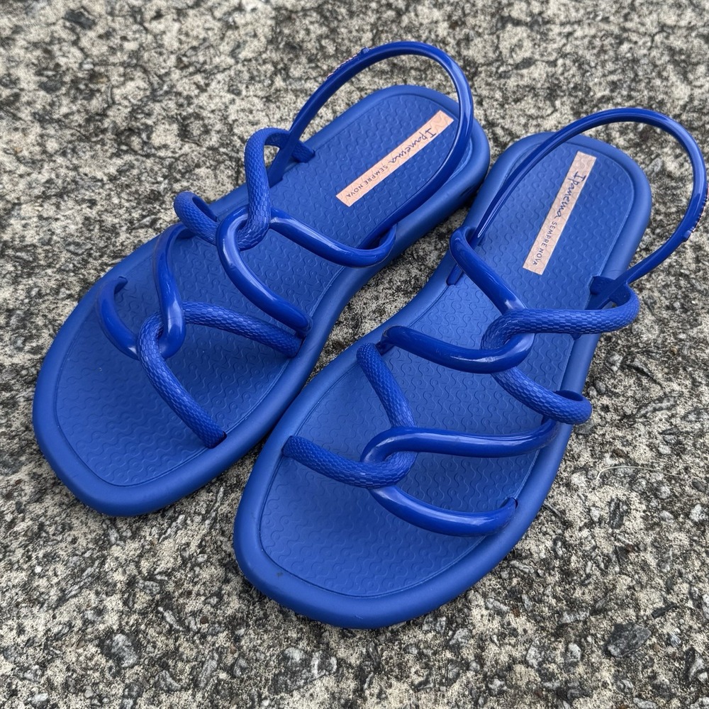 Ipanema Meu Sol Sandal Womens Left 8 Right 7 Bright Blue Made in Brazil *2 Sizes